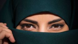 تفسير حلم اختي تنظر الي بحقد في المنام