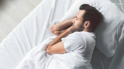 تفسير حلم والد صديقتي في المنام
