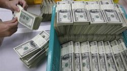 تفسير حلم جمع المال من التراب في المنام
