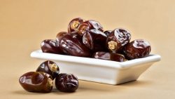 تفسير حلم سقوط التمر من السماء في المنام