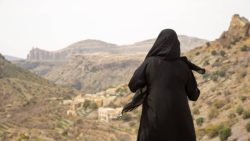 تفسير حلم نساء يرتدون الاسود في المنام