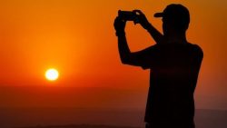 تفسير حلم التصوير بدون ملابس في المنام