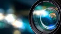 تفسير حلم تصوير مع شخص مشهور في المنام