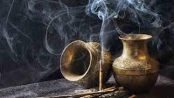 تفسير حلم الميت يطلب بخور اخضر في المنام