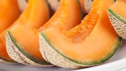 تفسير حلم رؤية الشمام في المنام
