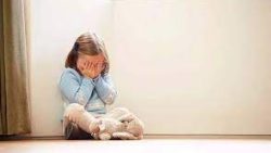 تفسير حلم ابنتي المتزوجة تبكي في المنام