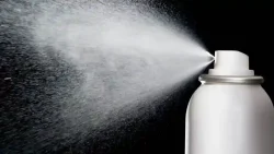 تفسير حلم شخص يعطيني زجاجة عطر في المنام