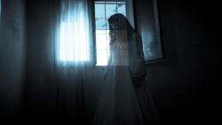 تفسير حلم ابني وقع من البلكونه ومات في المنام