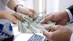 تفسير حلم الاب يعطي ابنته مال في المنام